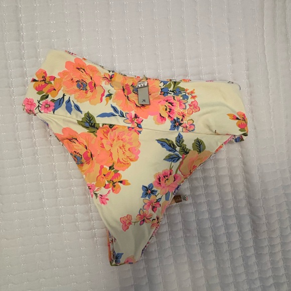 Maaji Floral High-Waisted Bikini Bottom - Picture 6 of 7